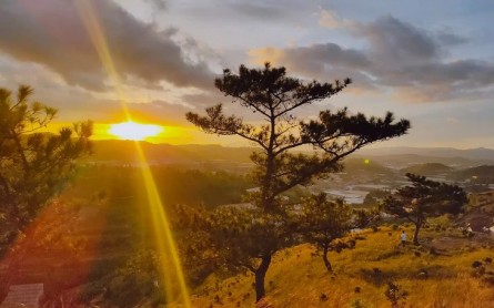 Hoàng hôn lãng mạn: 5 địa điểm ngắm hoàng hôn đẹp nhất Đà Lạt