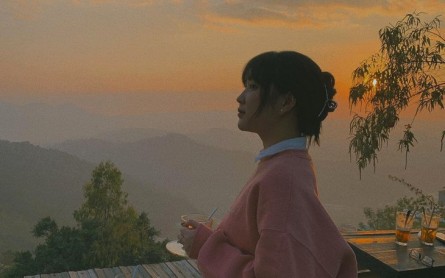 Hoàng hôn rực rỡ trên đồi Dã Chiến Đà Lạt: Nét đẹp lãng mạn của thành phố ngàn hoa