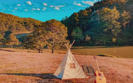 Concept Chụp Ảnh Camping Đà Lạt 2023: Nàng Thơ, Cặp Đôi, Gia Đình