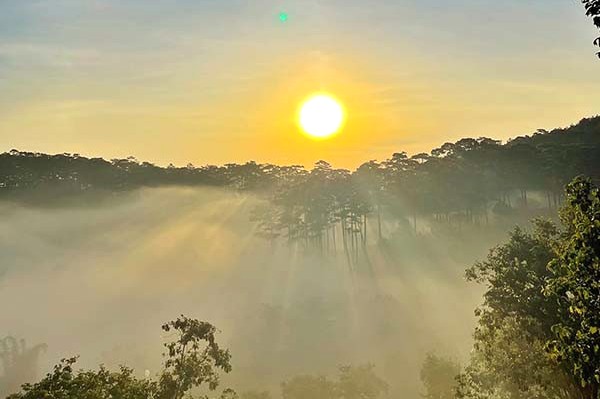 Bình minh Đà Lạt