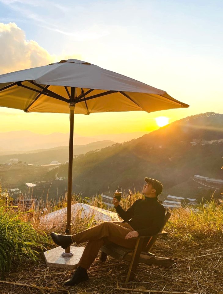 ca phe da lat ngam view dem