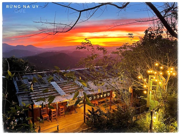 Cafe view đêm Đà Lạt - Hùng Vương