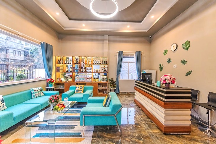 Villa La Dolce Vita: Núi rừng thơ mộng.