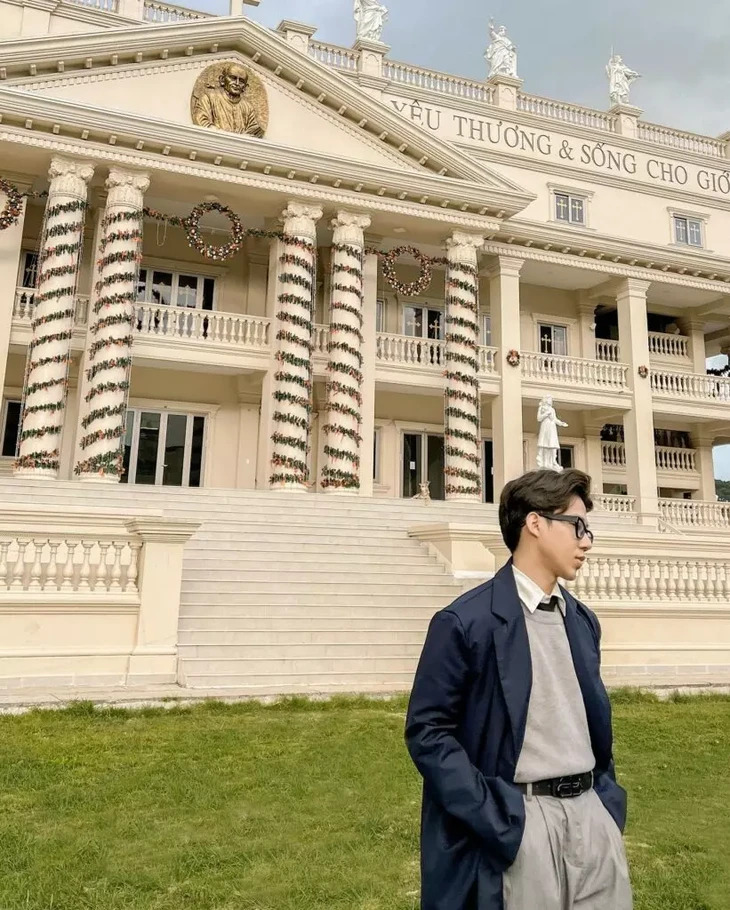 Nha Tho Don Bosco Da Lat Cuoi Nam