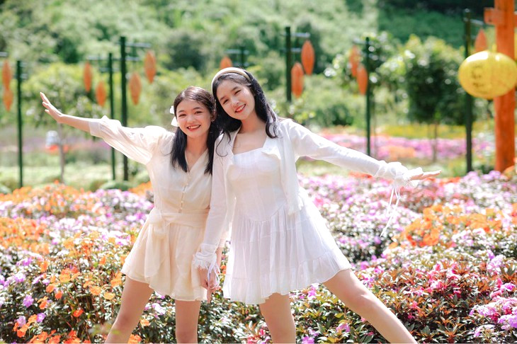 Thung Lũng Hoa Thủy Tự