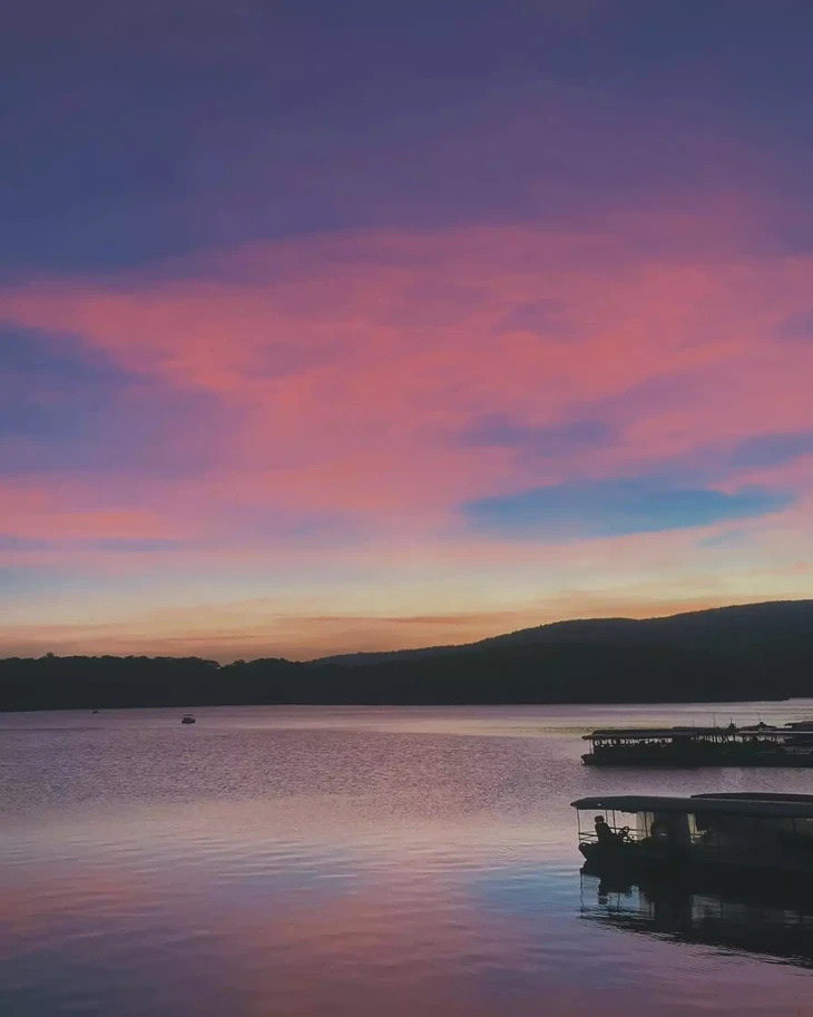 Hoang Hon Da Lat Ho Tuyen Lam