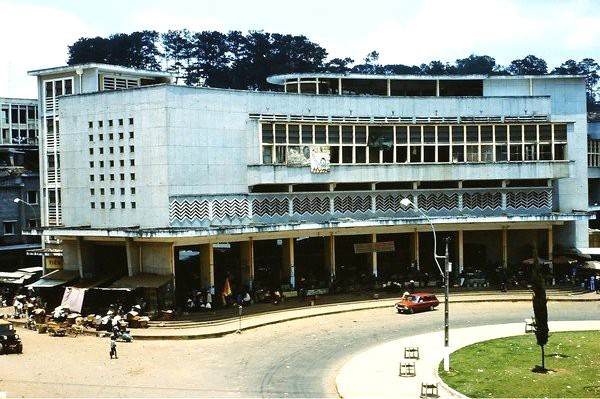 Cho Da Lat Xua