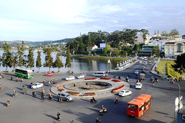 Đà Lạt: Thành phố không đèn giao thông.