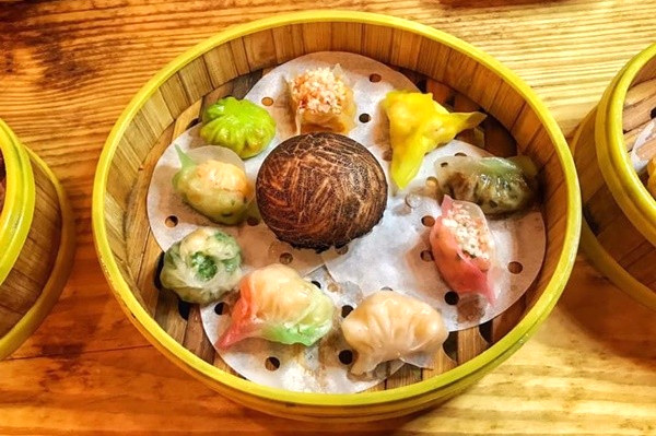 Dimsum: Mỗi viên, nhân khác.