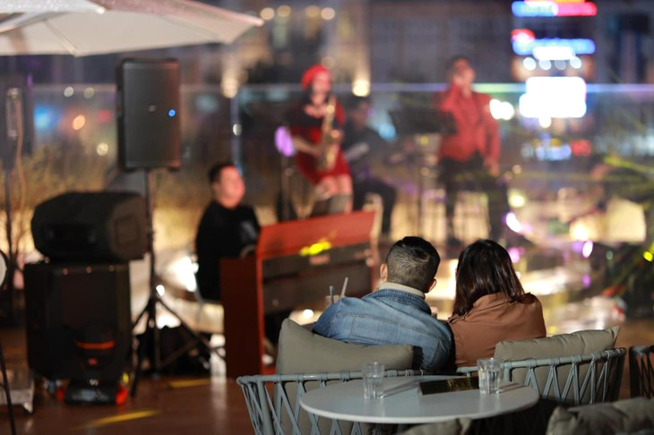 Nghe Nhac Tai Tasty Acoustic Cafe