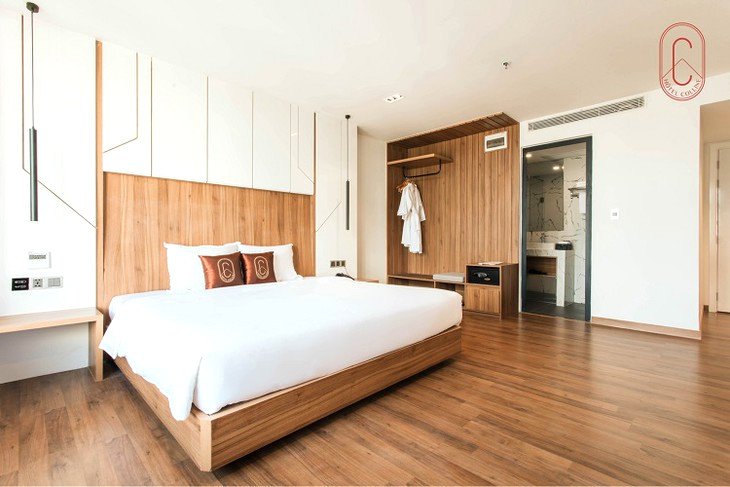 Khách sạn đẹp gần Colline 2