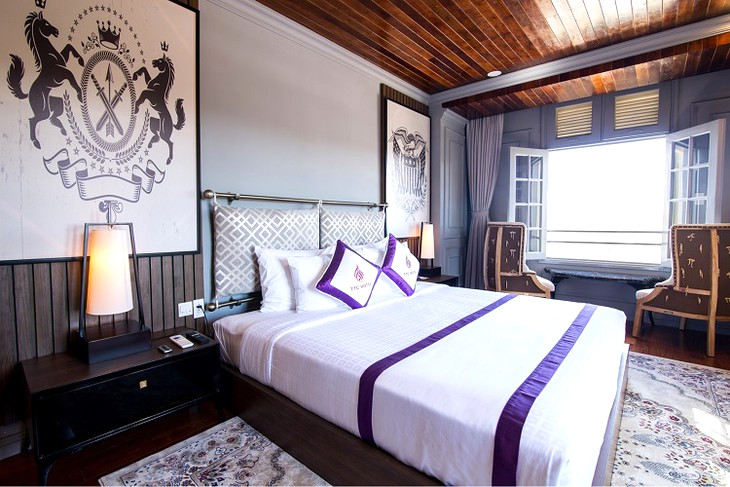 Khách sạn view đẹp gần TTC Hotel Ngọc Lan
