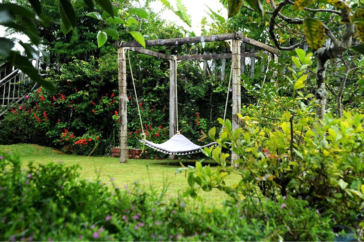 Khách sạn view đẹp gần Shop & Go 2