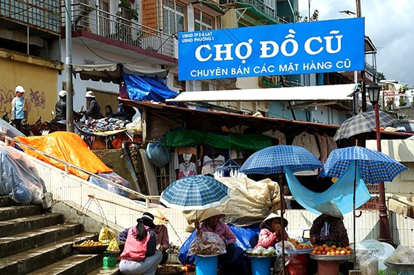 Chợ đồ cũ ngày xưa