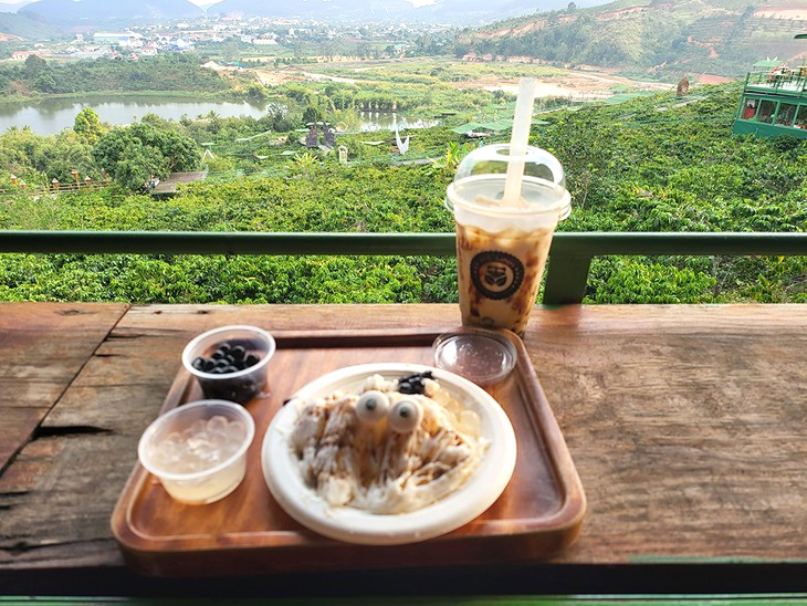 Cafe Me Linh