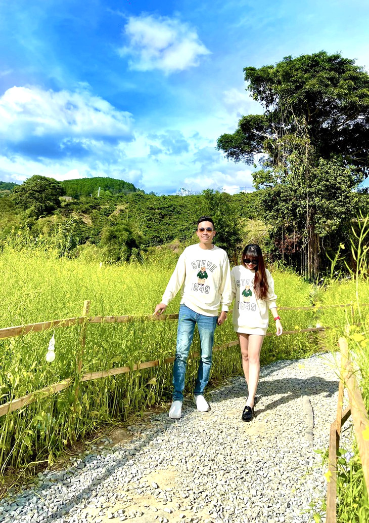 Ao Ni Quan Jeans Cho Nam Di Da Lat