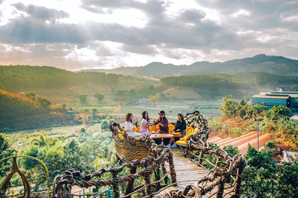 Khu Du Lich Thuy Thuan