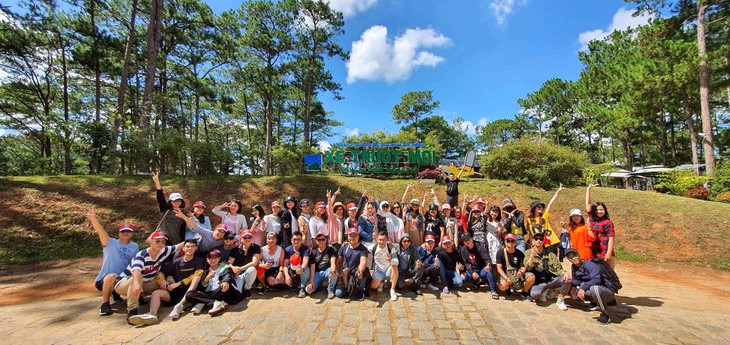 Team Buiding Da Lat